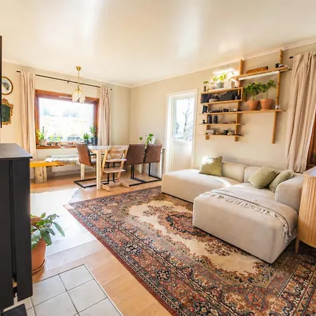 Albergue Alfa - The Lowfo House Lofoten *